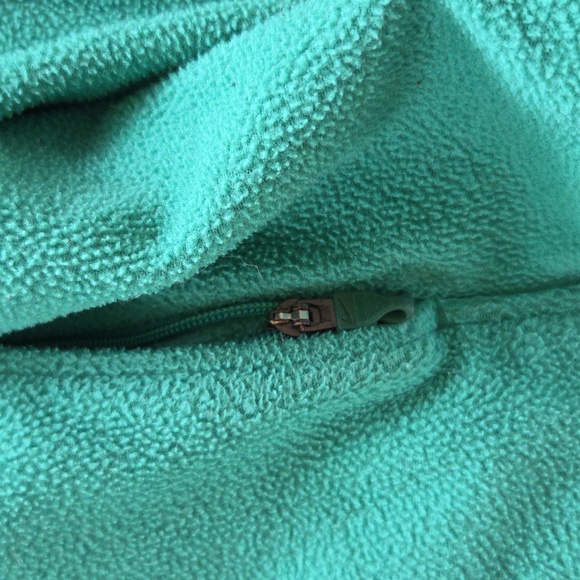 Two Nike Forest Green Therma Fit Fleece Jackets Size Medium - Picture 6 of 7